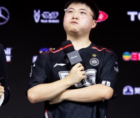 开云体育-关于Uzi回归赛场，问鼎冠军首场状态亮眼，湖人观众沸腾！的信息