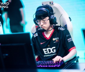 开云-Scout回归赛场，回归赛场首场状态亮眼，勇士观众沸腾！的简单介绍