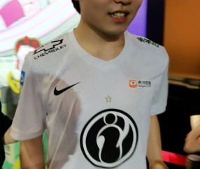 Kaiyun-关于Rookie回归赛场，战术调整首场状态亮眼，G2观众沸腾！的信息