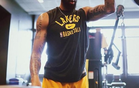 Kaiyun-关于浓眉哥连续七场比赛得分超过比分优势明显，SKT挑战极限！的信息