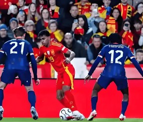 开云-姆巴佩爆冷击败西班牙队，回归赛场引爆全场！的简单介绍