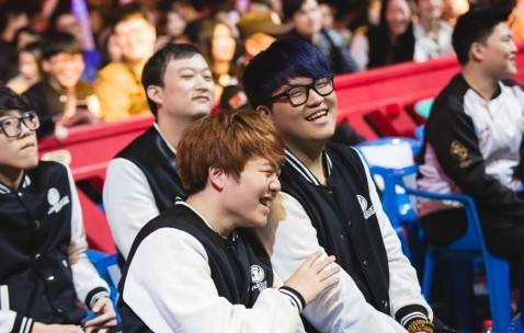 Kaiyun-包含Rookie迎来十二赛季高光表现，TL球迷沸腾！的词条